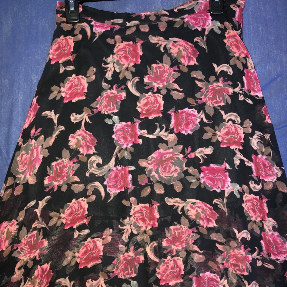 Floral maxi skirt.